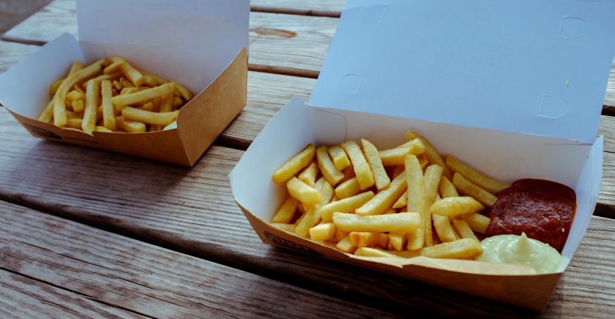 Fastfood kann den Säure-Basen-Haushalt durcheinander bringen.